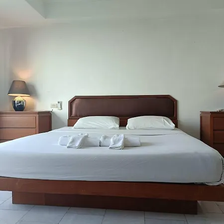 The Monaco Residence Pattaya Exterior photo